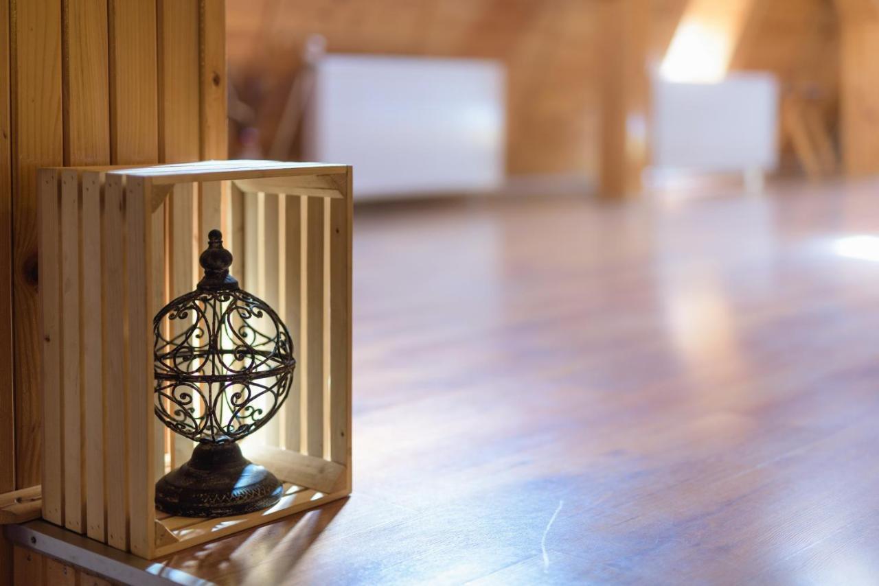 شقة Wooden Attic براشوف المظهر الخارجي الصورة